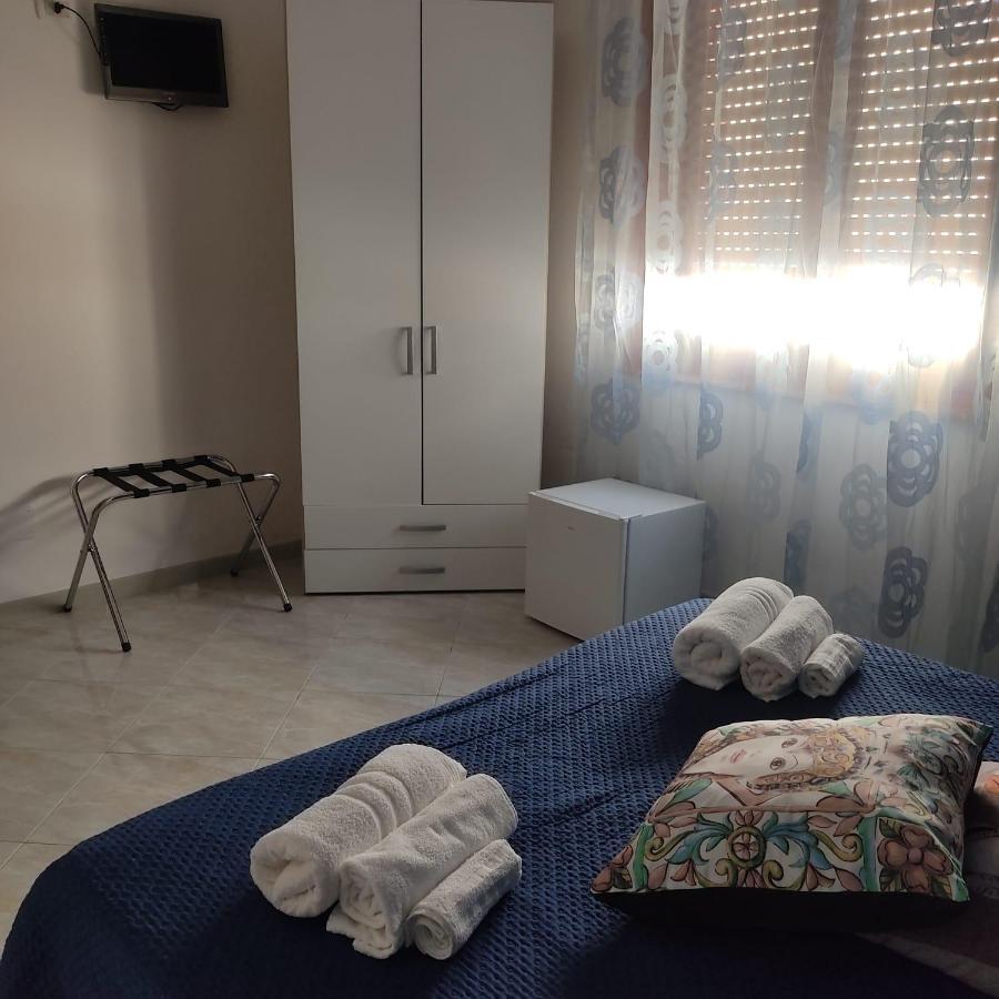 Villa Dolce Vita Rooms Castelluzzo Ngoại thất bức ảnh